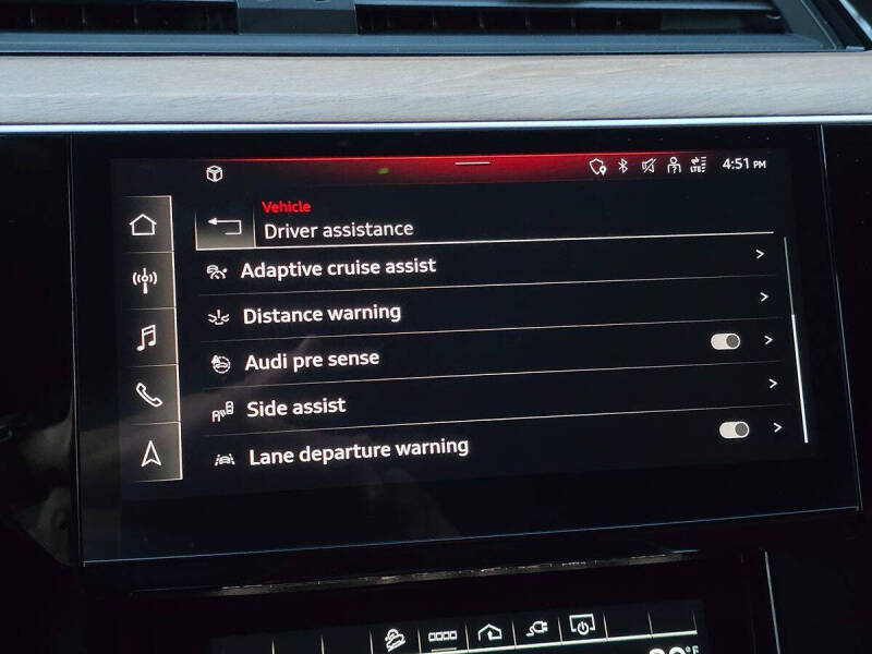 2024 Audi Q8 e-tron quattro Premium Plus