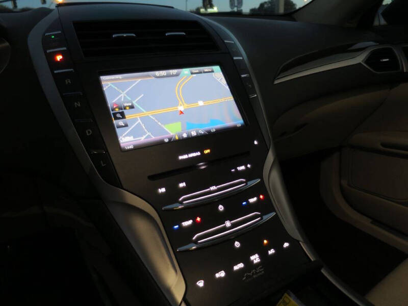 2014 Lincoln MKZ Hybrid