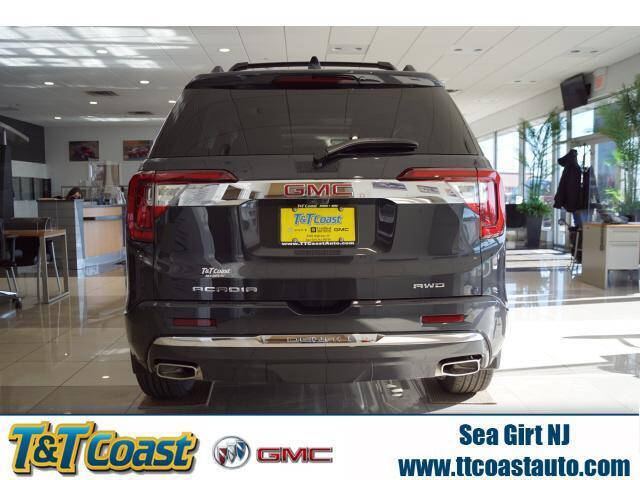 2021 GMC Acadia Denali