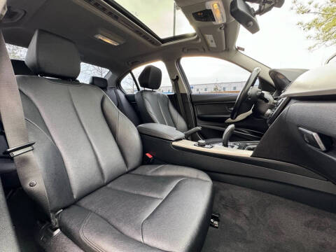 2014 BMW 3 Series 320i