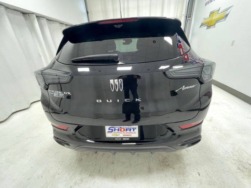 2024 Buick Encore GX Avenir