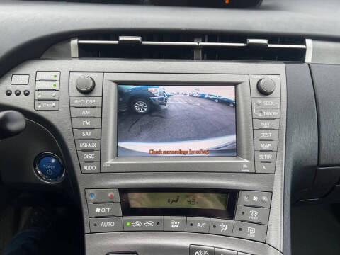 2013 Toyota Prius Plug-in Hybrid Advanced