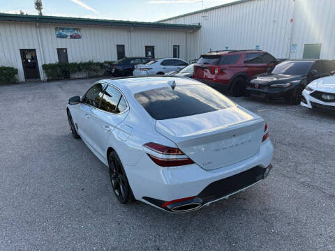 2022 Genesis G70
