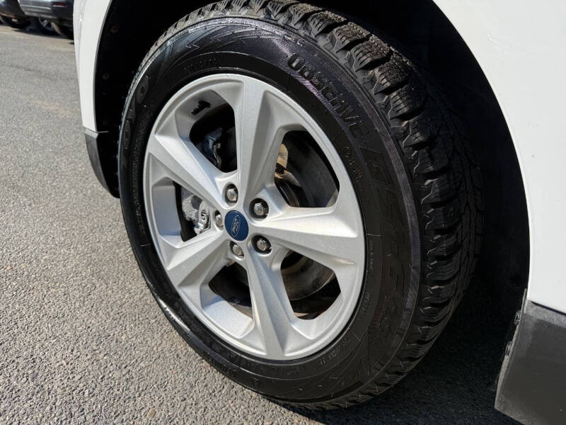 2019 Ford Edge SE