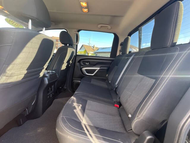 2019 Nissan Titan SV