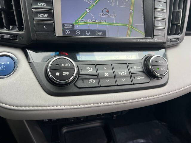 2018 Toyota RAV4 Hybrid XLE