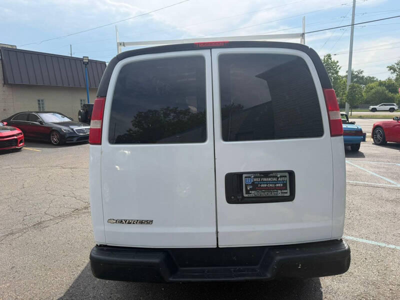 2018 Chevrolet Express 2500
