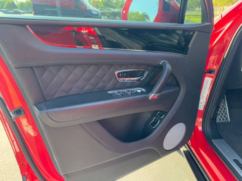 2019 Bentley Bentayga V8