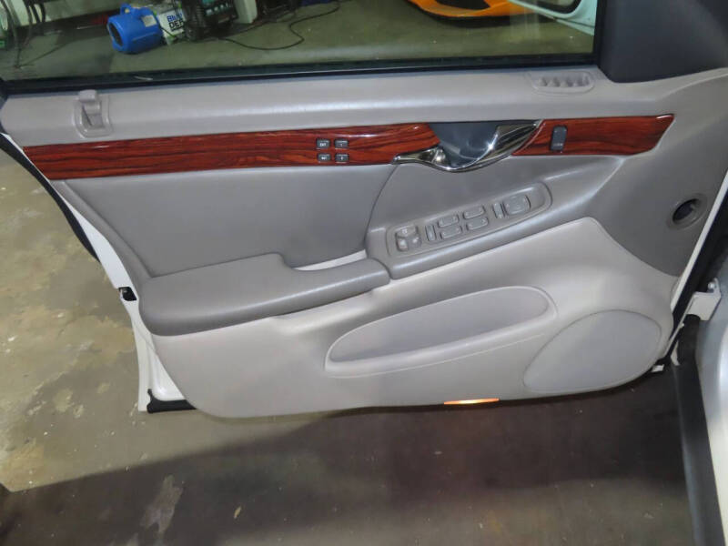 2003 Cadillac DeVille