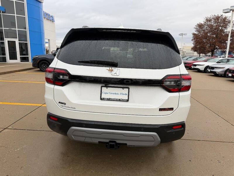 2025 Honda Pilot TrailSport