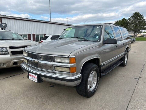 1999 Chevrolet Suburban K1500 LS