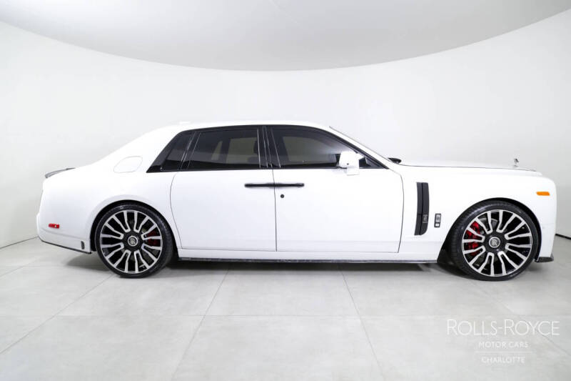 2024 Rolls-Royce Phantom