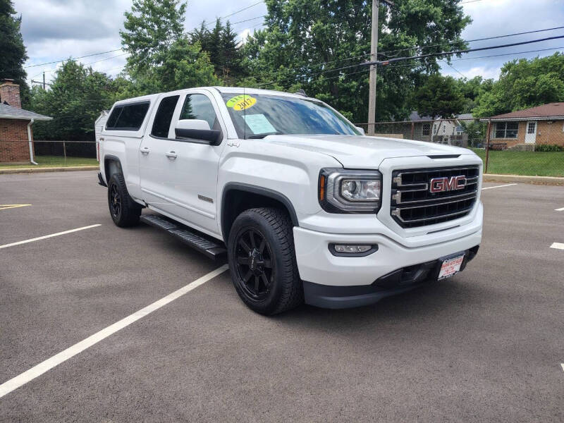 2017 GMC Sierra 4WD Double Cab Standard Box's photo