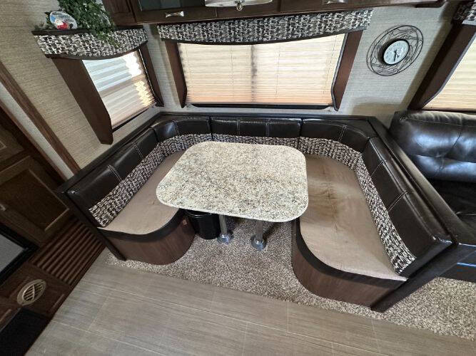 2017 Keystone RV 294RKSS