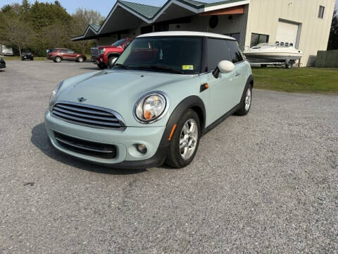 2013 MINI Hardtop for sale at Williston Economy Motors in South Burlington VT