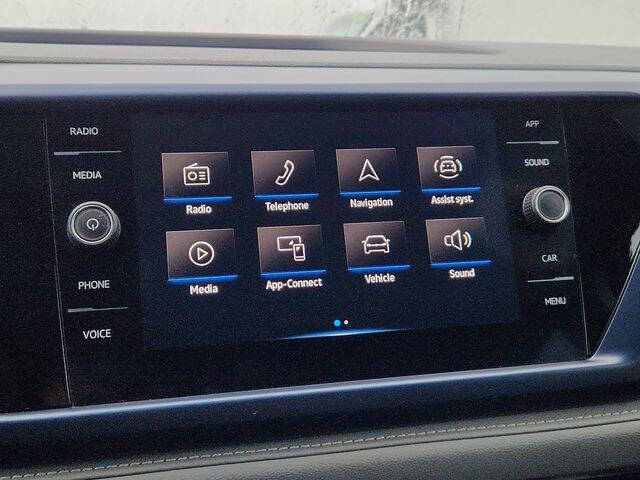 2024 Volkswagen Taos SE