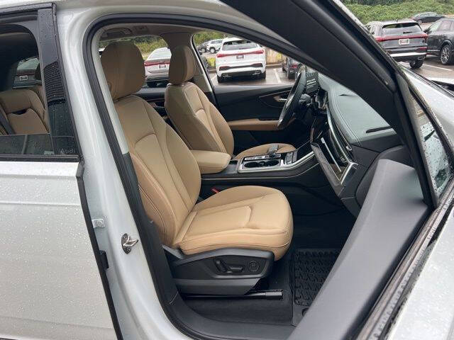 2026 Audi Q7 quattro Premium 45 TFSI