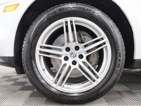 2020 Porsche Macan S