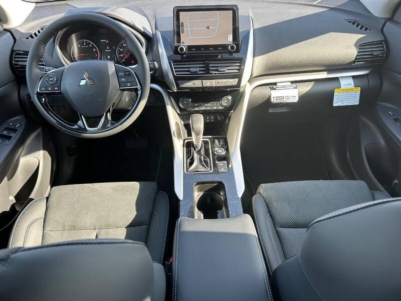 2025 Mitsubishi Eclipse Cross SE