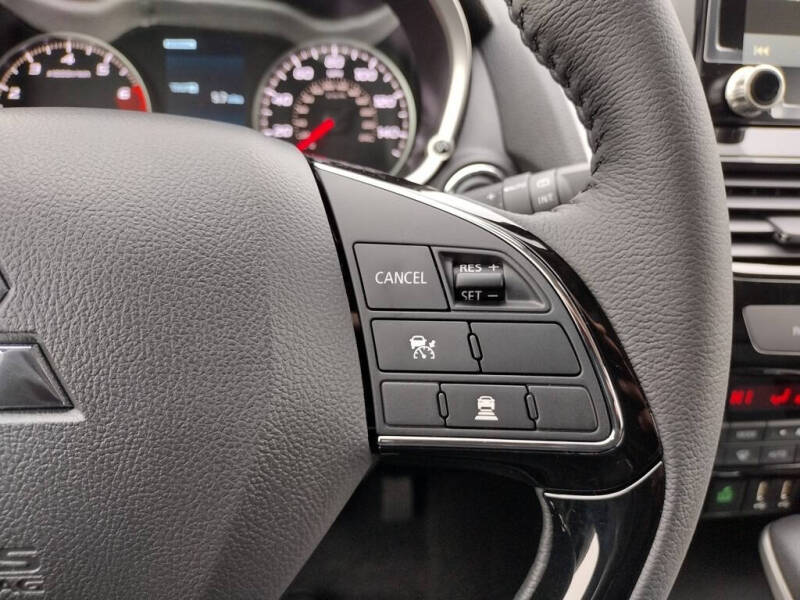 2026 Mitsubishi Eclipse Cross SE