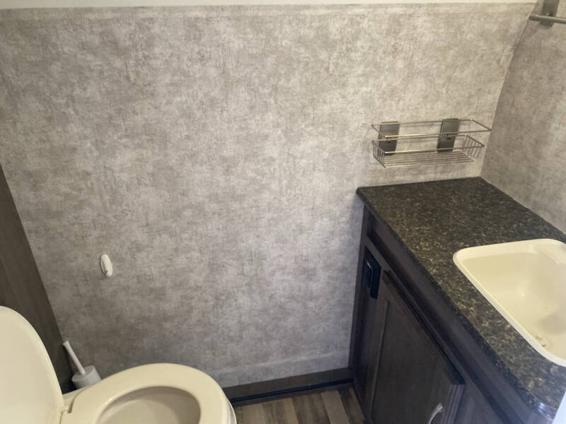2017 Winnebago Winniedrop 170S