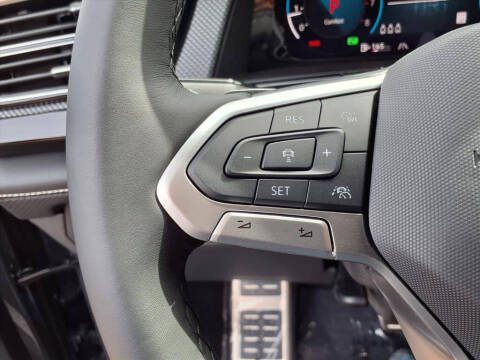 2026 Volkswagen Atlas Cross Sport SEL Premium R-Line 4Motion