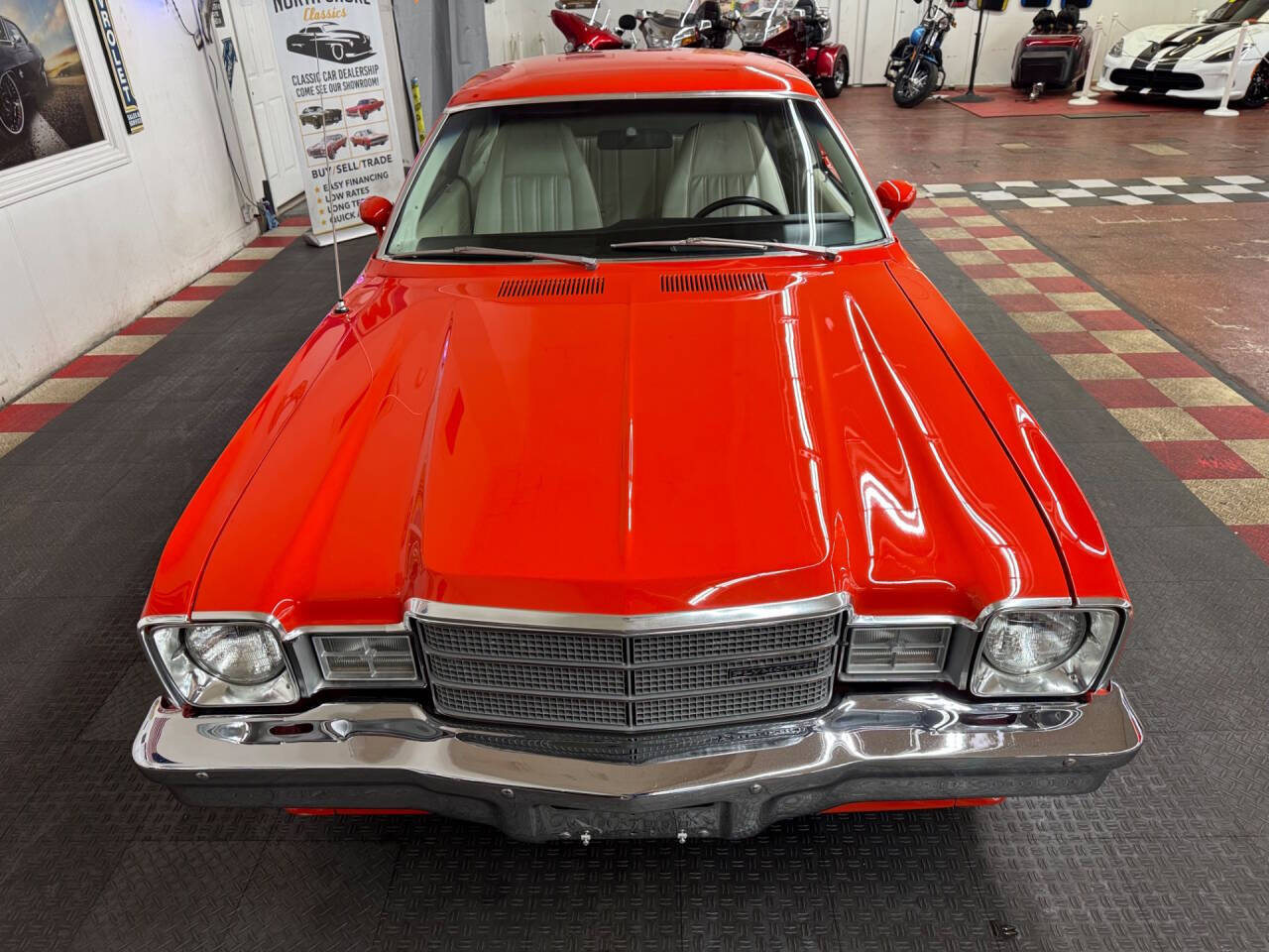 1977 Plymouth Volare 5
