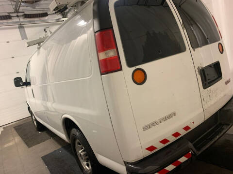 2007 GMC Savana 2500