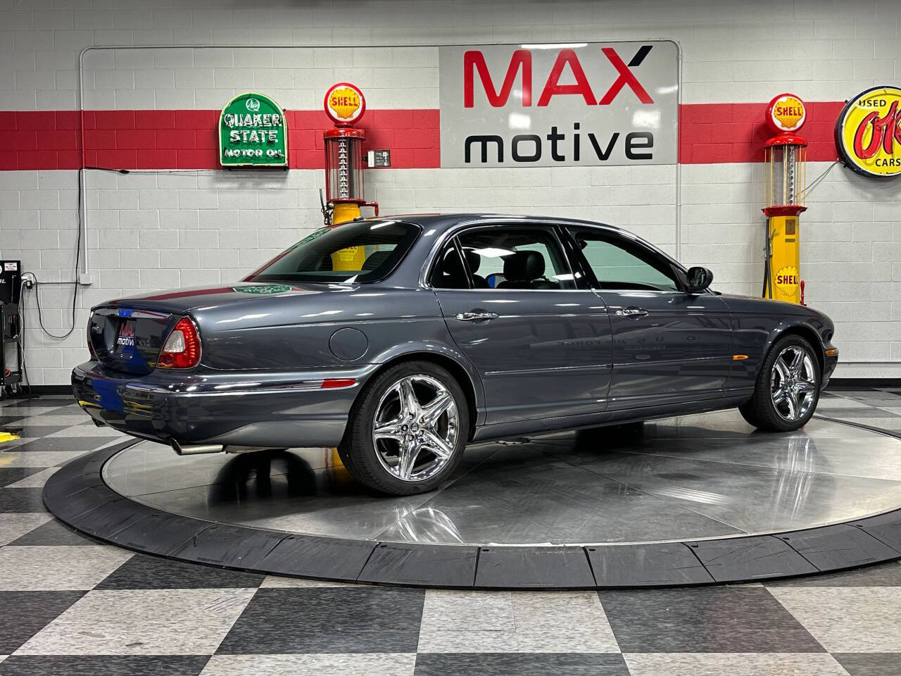 2005 Jaguar XJ-Series 14