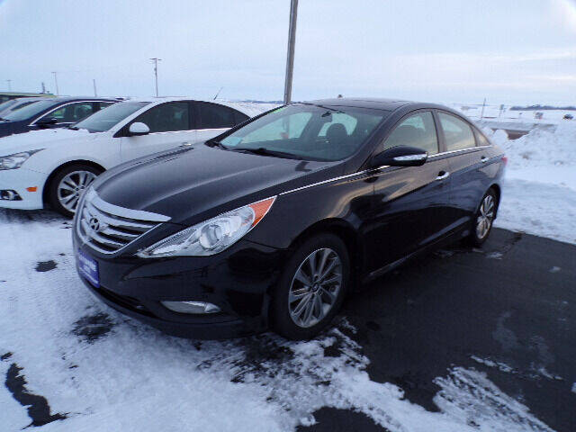 2014 Hyundai Sonata for sale at G & K Supreme in Canton SD