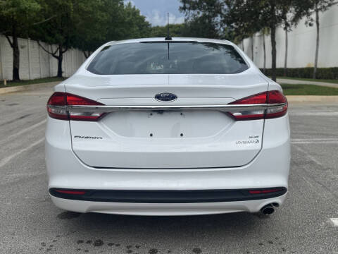 2018 Ford Fusion Hybrid SE