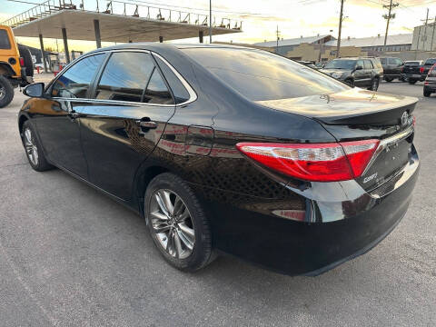 2016 Toyota Camry SE