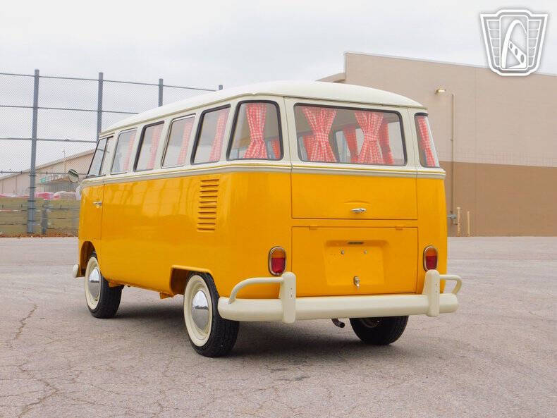 1975 Volkswagen Type 2