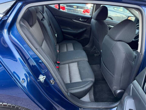2017 Nissan Maxima
