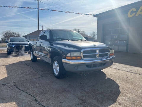 2000 Dodge Dakota for sale at CAR-MART in Union City TN