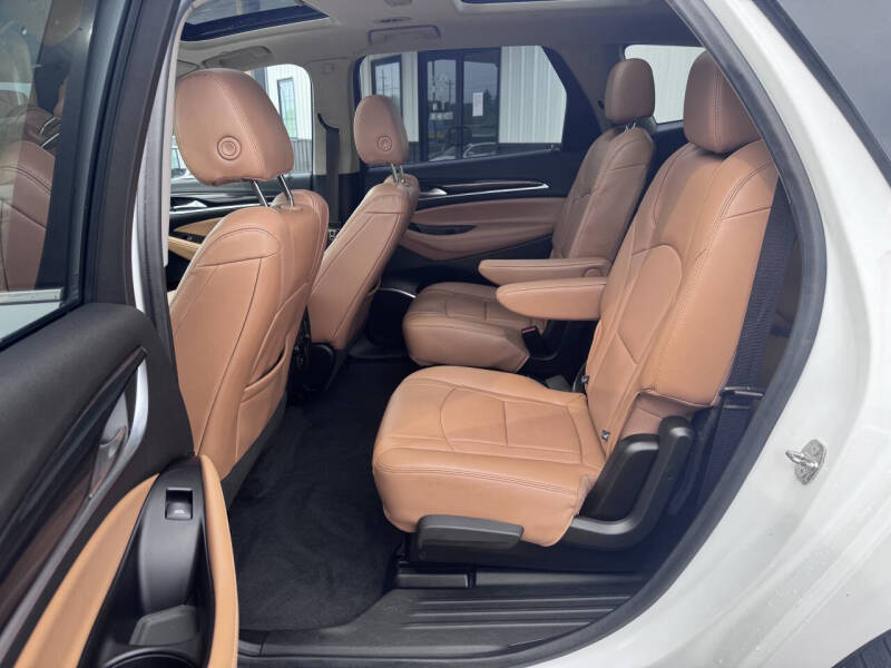 2020 Buick Enclave Essence