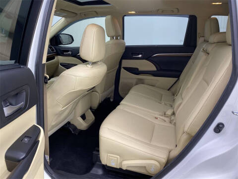 2017 Toyota Highlander