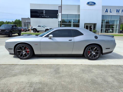2016 Dodge Challenger R/T Plus Shaker