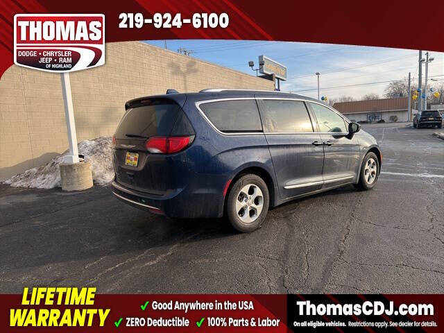 2017 Chrysler Pacifica Touring-L Plus