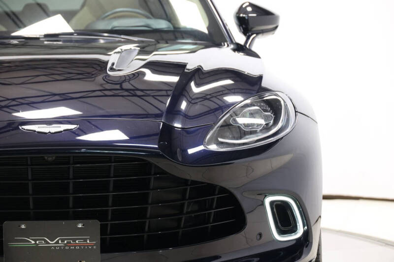 2021 Aston Martin DBX