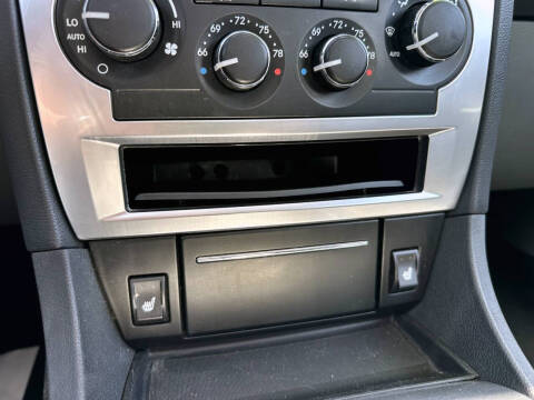 2005 Chrysler 300 C