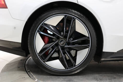 2022 Audi RS e-tron GT quattro