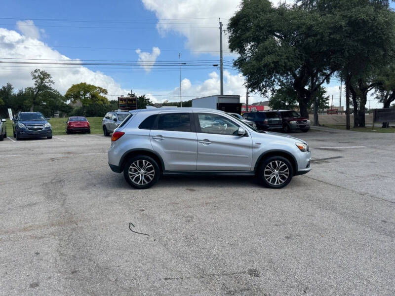 2017 Mitsubishi Outlander Sport ES
