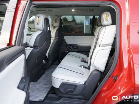 2023 Rivian R1S Launch Edition