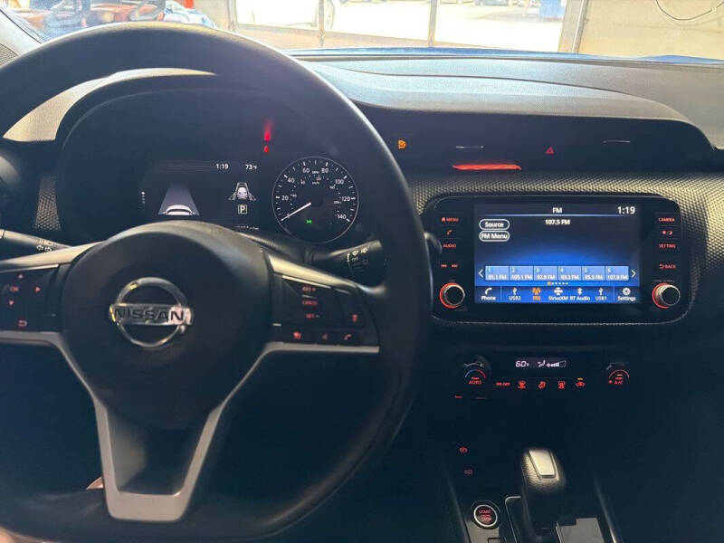 2021 Nissan Kicks SV