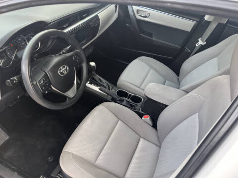 2016 Toyota Corolla LE