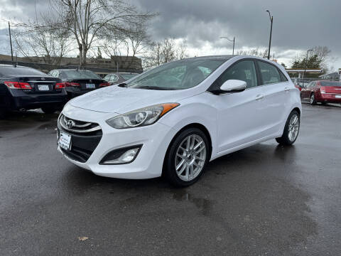 2015 Hyundai Elantra GT for sale at Universal Auto Sales in Salem OR
