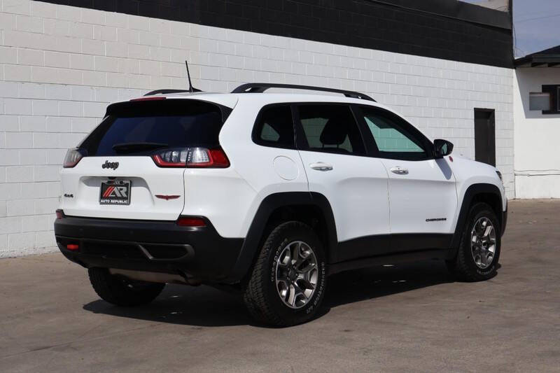 2021 Jeep Cherokee Trailhawk