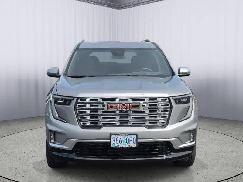 2025 GMC Acadia Denali