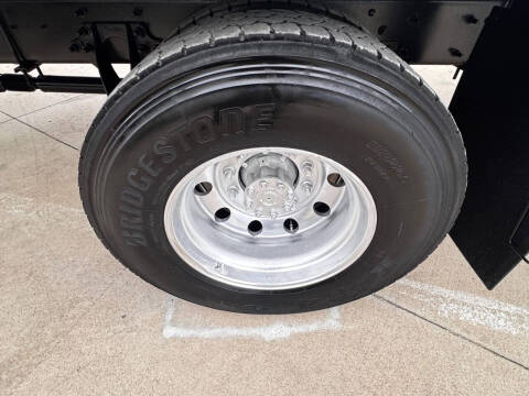 2020 International MV607